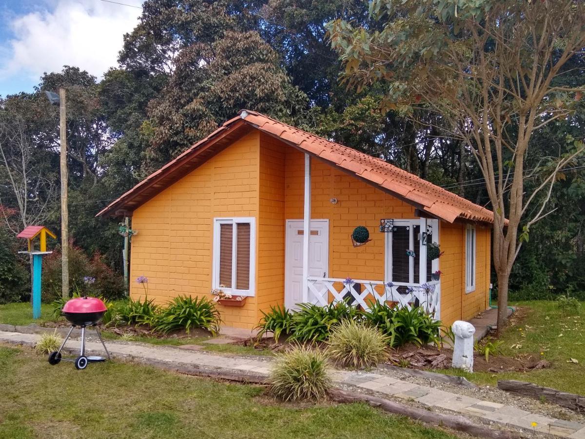 Hospedaje Santaelena -Chalets De Montana- Santa Elena  Exterior photo